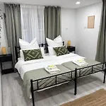 M B Homes Lauterstein 10 *