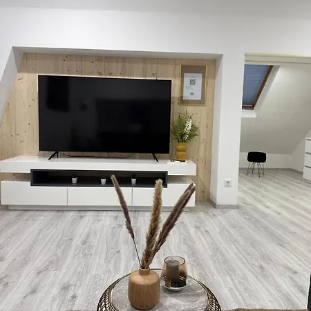 Nyaraló M B Homes Lauterstein 10