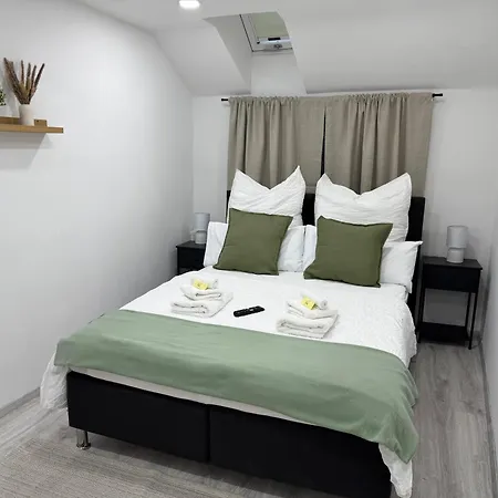 M B Homes Lauterstein 10 Дом отдыха *